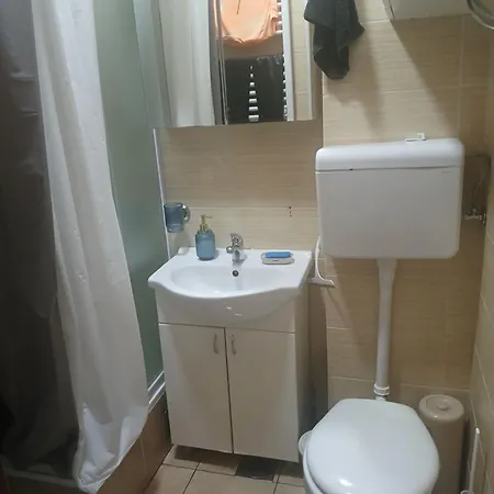Apartment Mir2 *